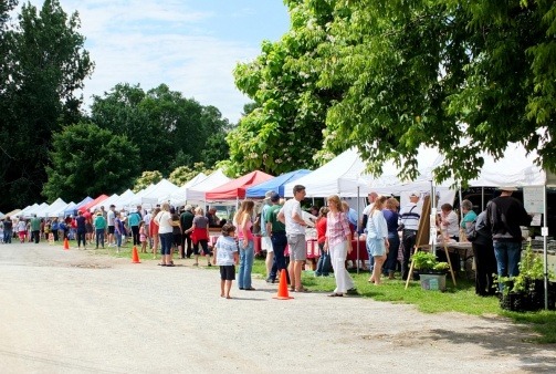 Champlain%20Farmers%20market